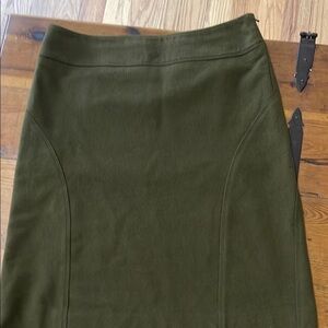 Tory Burch Green Midi Pencil Skirt for Casual